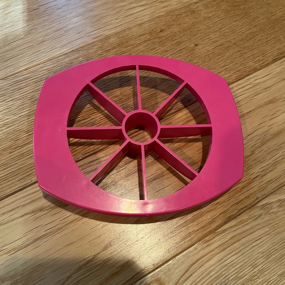 LAST CALL BEFORE DONATING!! Tupperware kitchen gadgets - Picture 3 of 12